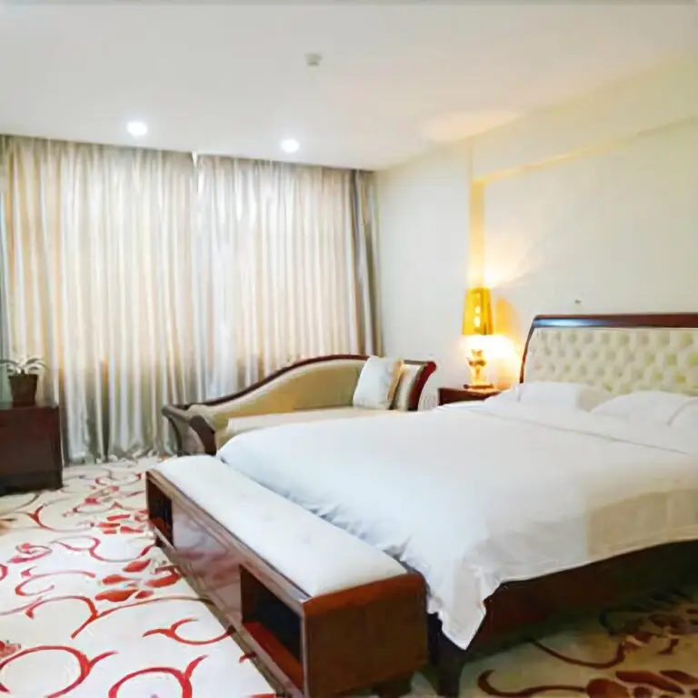 Hezhou Liyuan Hotel — фото 1