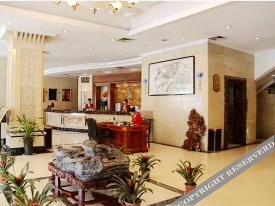 Xinyi Hotel (Huainan Stadium Store) — фото 1
