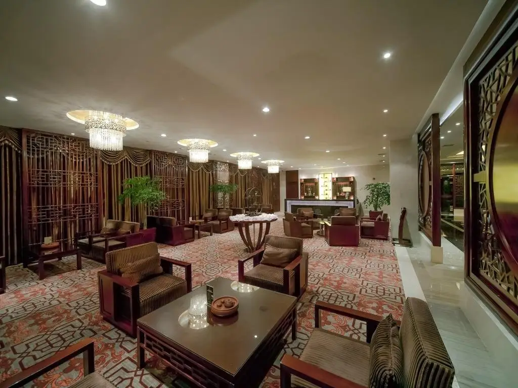 Уси: Yixing Grand Hotel