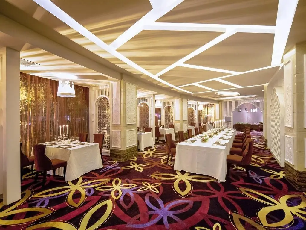 Уси: Yixing Grand Hotel