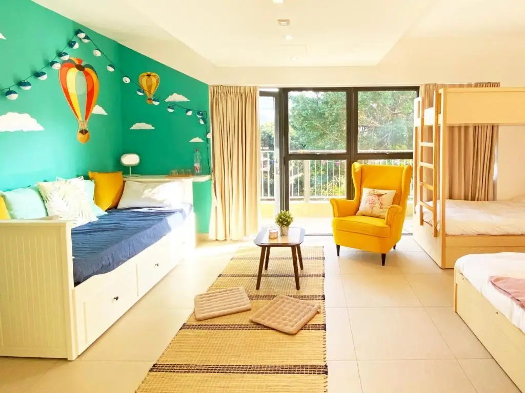 Гонконг: Noah's Ark Hong Kong - Solar Tower?Camp - Hostel