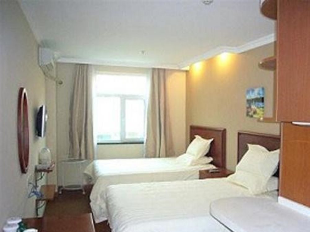 Тяньцзинь: GreenTree Inn （Hongqi Road Branch）