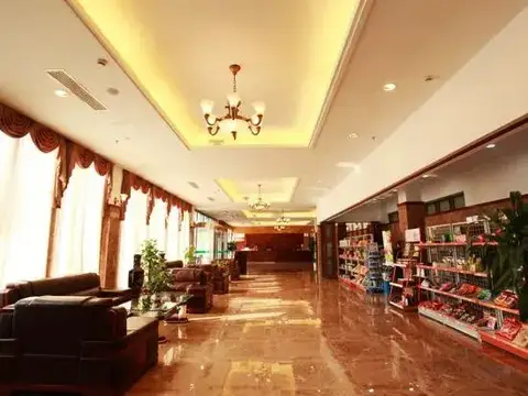Green Sun Hotel — фото 1