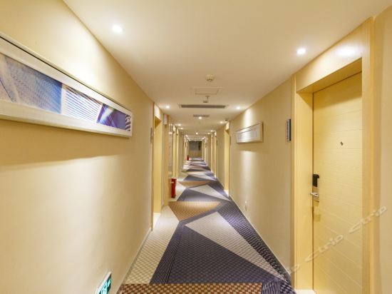 Маоминг: City Comfort Inn Gaozhou East Yanjiang Road Branch
