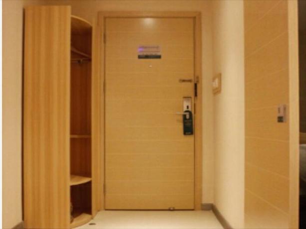 Маоминг: City Comfort Inn Gaozhou East Yanjiang Road Branch