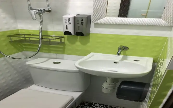 Гонконг: Skyview Hostel