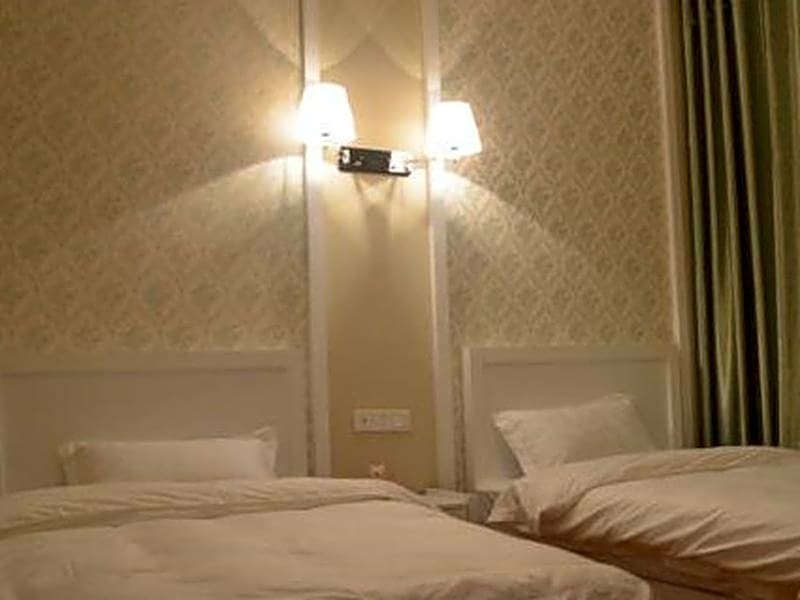 Zhangjiajie Dandelion Theme Hostel — фото 1