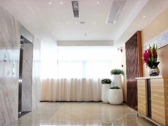 Шэньчжэнь: City Comfort Inn Shenzhen Nanshan Science Park Maj