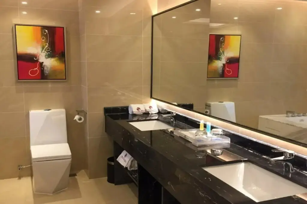 Шэньчжэнь: Perthden Hanging Gardens Hotels Shenzhen