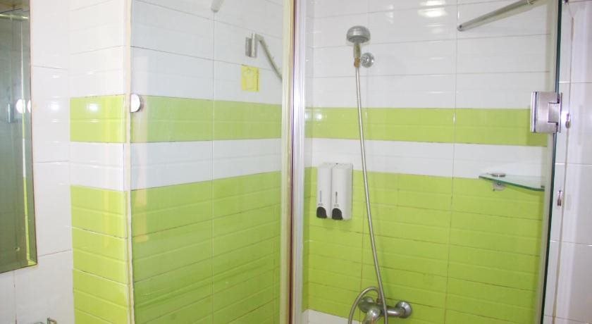 Гуанчжоу: Dongyi convenient hotel (Guangzhou Zhizao Plaza foreign trade school store)