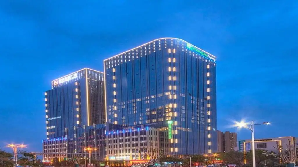 Holiday Inn Express Panjin Downtown — фото 1