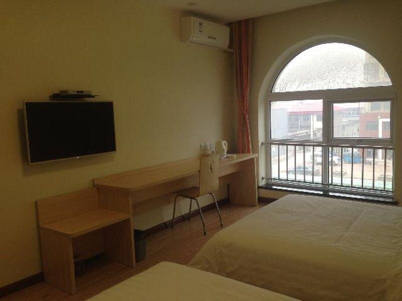 Таншань: 7 Days Inn Tangshan Caofeidian Nanbao Development Zone Branch
