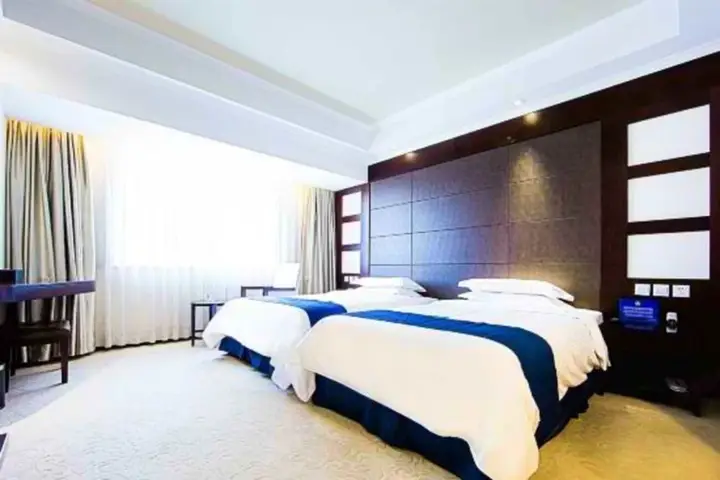 Пекин: Lingnan Pearl Hotel beiing