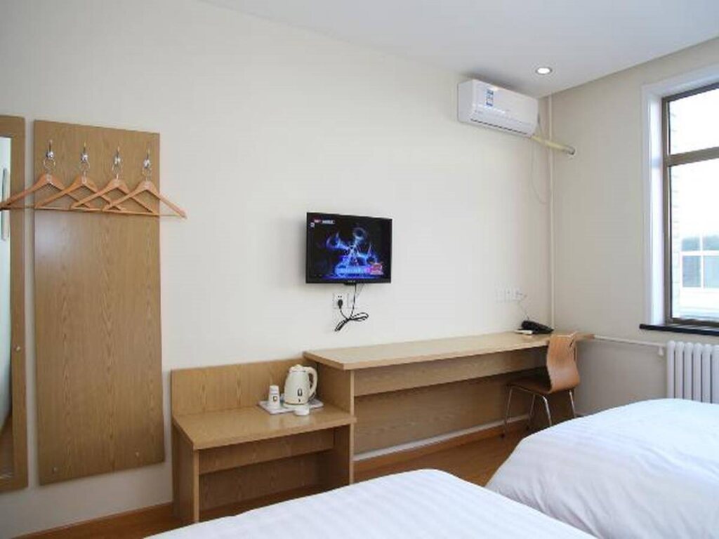 Пекин: 7 Days Inn Beijing Laiguangying Branch