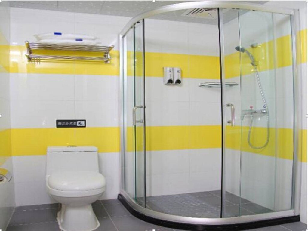 Пекин: 7 Days Inn Beijing Laiguangying Branch
