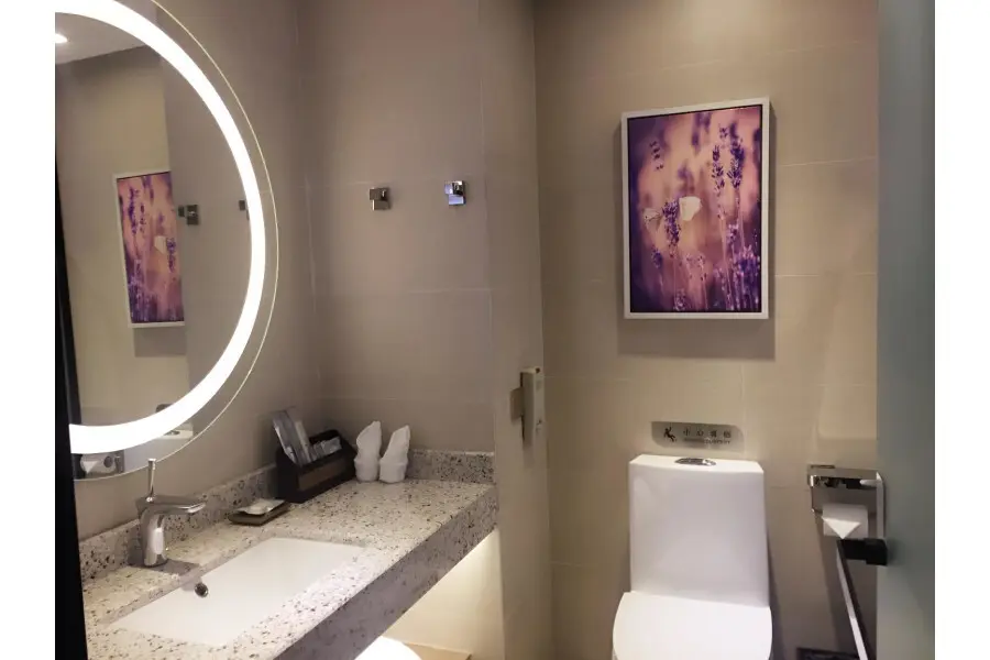 Гуанчжоу: Lavande Hotel Guangzhou Ximenkou Metro