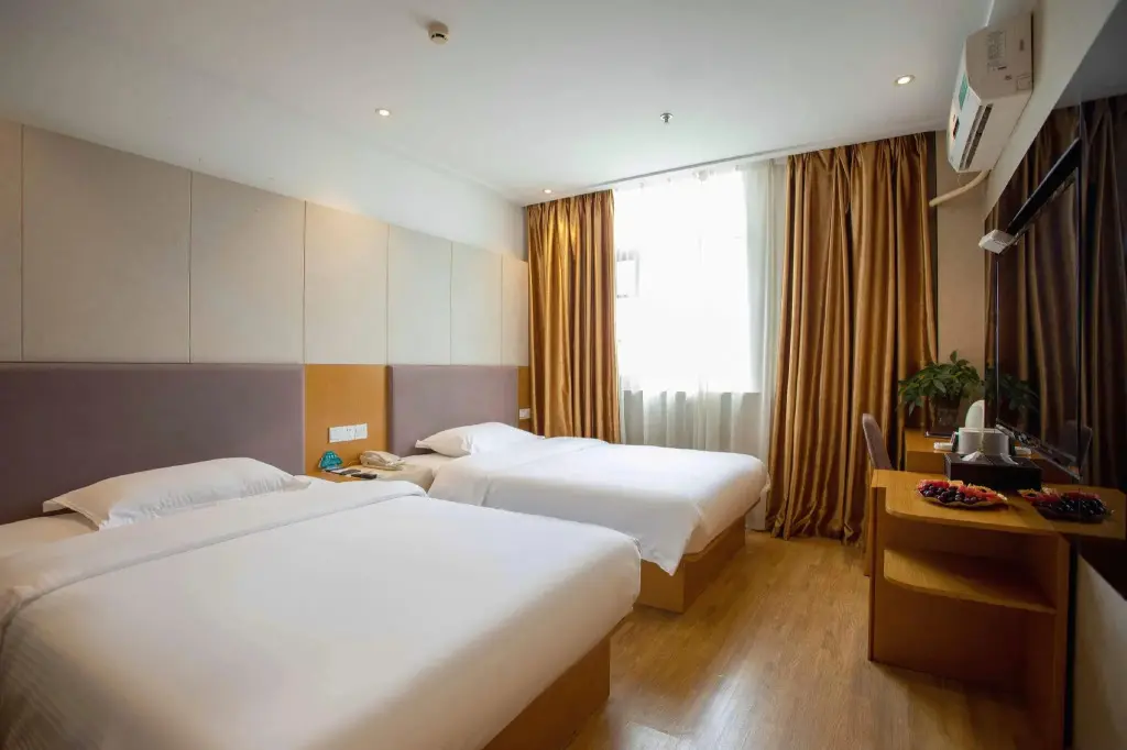 Уси: GreenTree Inn Jiangsu Wuxi Jiangyin Yunting Changshan Avenue ChenGYAng Road Business Hotel