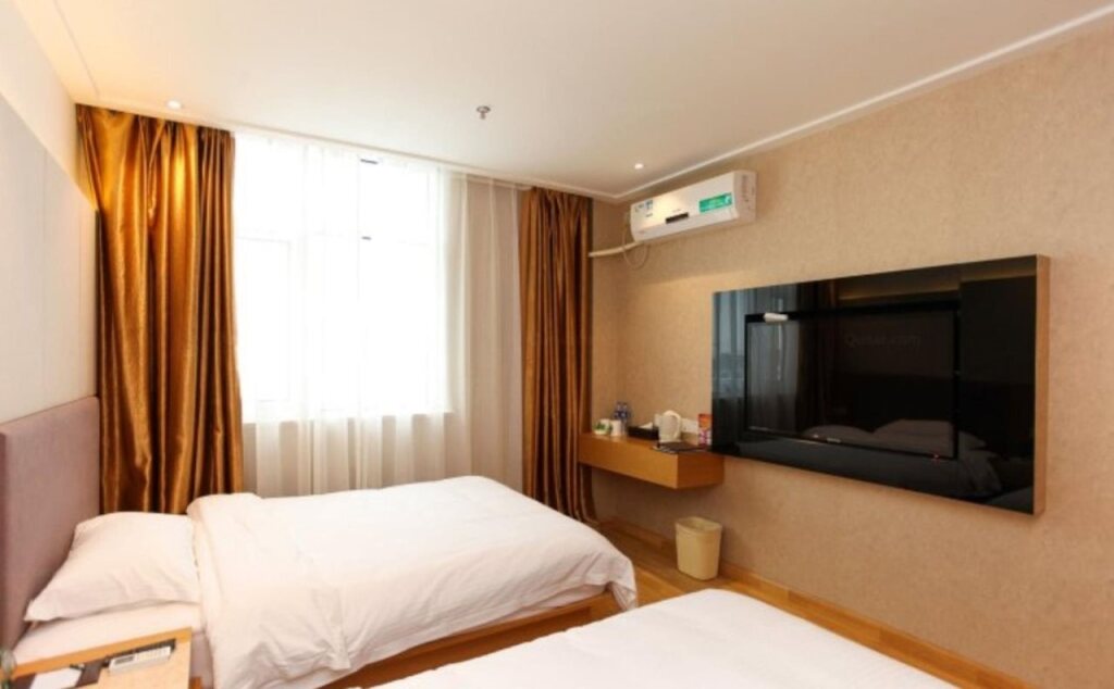 Уси: GreenTree Inn Jiangsu Wuxi Jiangyin Yunting Changshan Avenue ChenGYAng Road Business Hotel