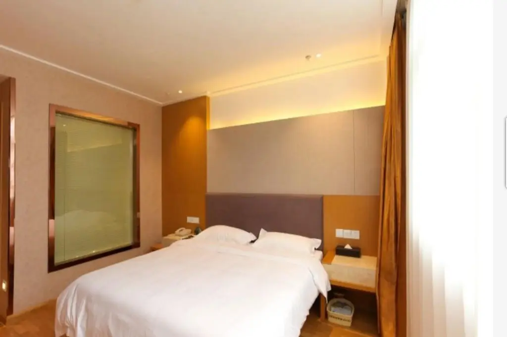 Уси: GreenTree Inn Jiangsu Wuxi Jiangyin Yunting Changshan Avenue ChenGYAng Road Business Hotel