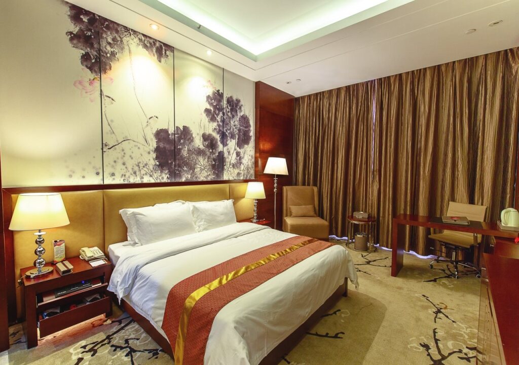 Хуанши: Clarion Resort Leishan Hot Spring Resort