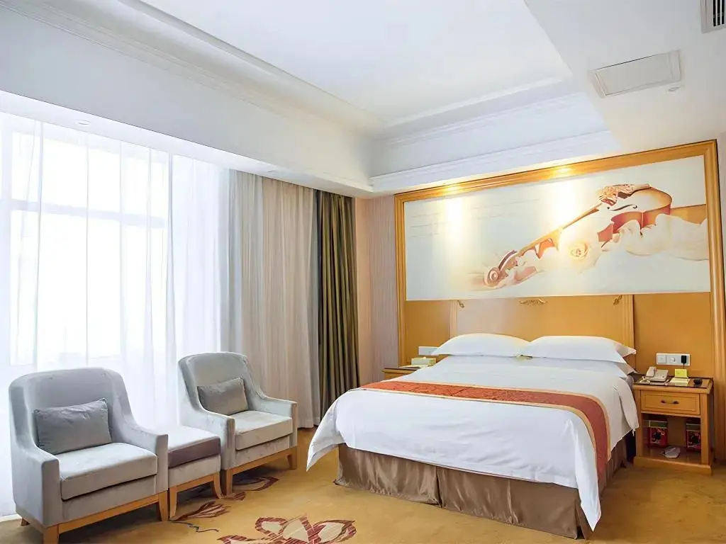 Фошань: Vienna Hotel Foshan Lingnan Pearl Gymnasium