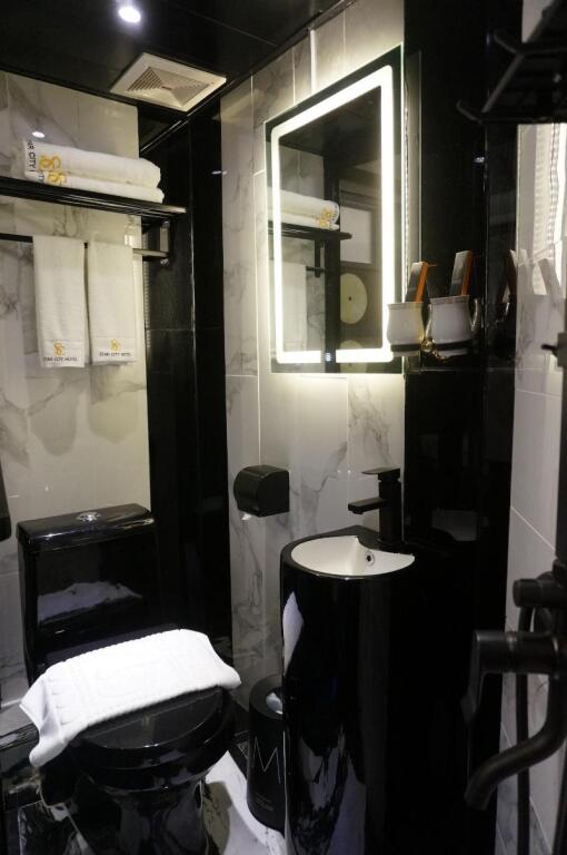Гонконг: Star City Hotel - Tsim Sha Tsui