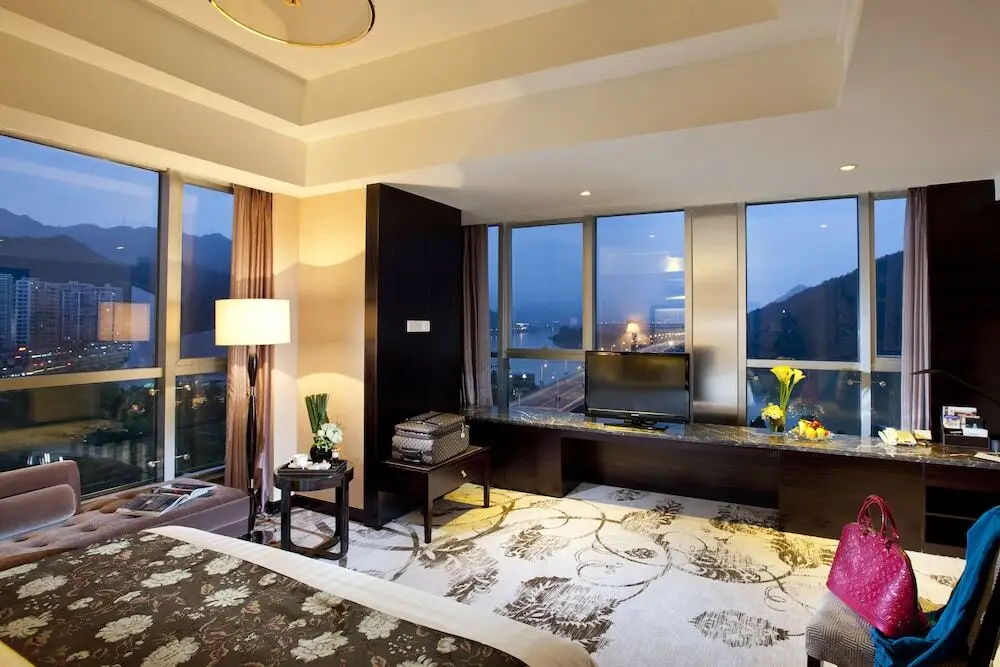 Ханчжоу: JianDe Peninsula Kai Hao Hotel