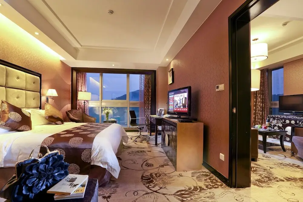 Ханчжоу: JianDe Peninsula Kai Hao Hotel
