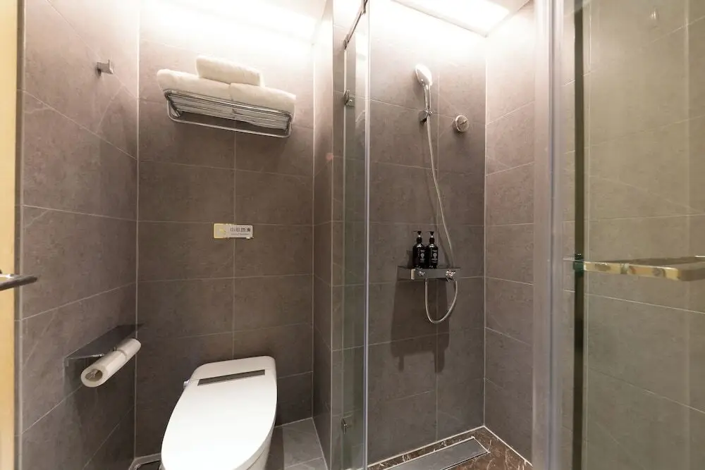 Пекин: East Sacred Hotel-near Beijing Tiananmen Square,the Forbidden City,Wangfujing Street-Newly renovated hotel