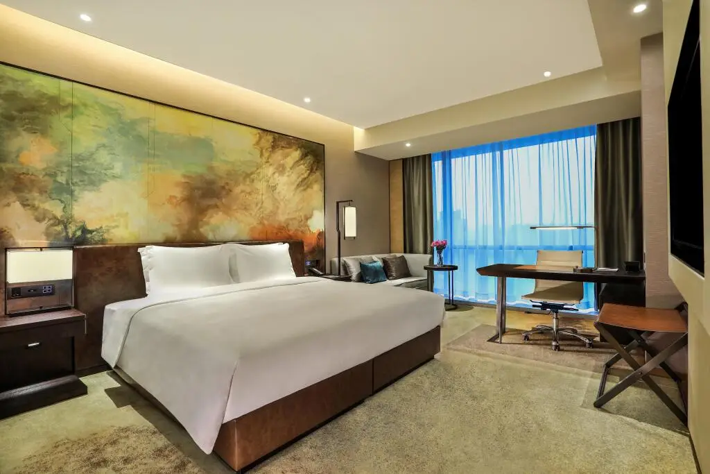 Чэнду: Crowne Plaza Chengdu Wenjiang by IHG