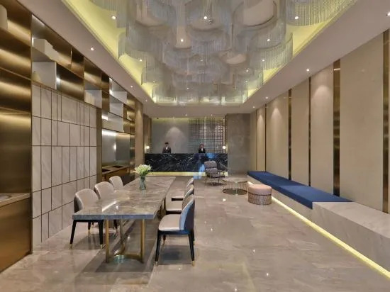Шанхай: Orange Hotel (Shanghai Hongqiao Railway Station Jiuting)