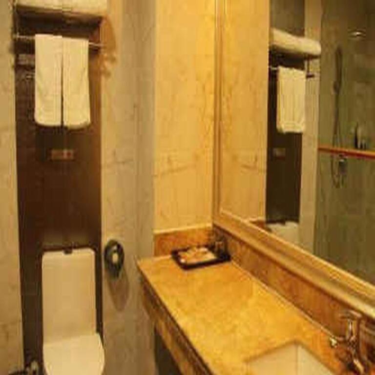 Урумчи: Super 8 by Wyndham Urumqi Airport Ji Chang Bei Qu