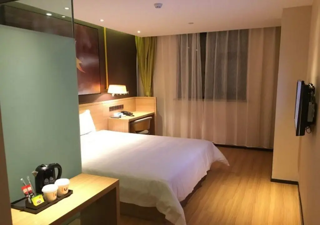 Юньчэн: IU Hotel Yuncheng Tiaoshan Street High Speed Railway Station Branch