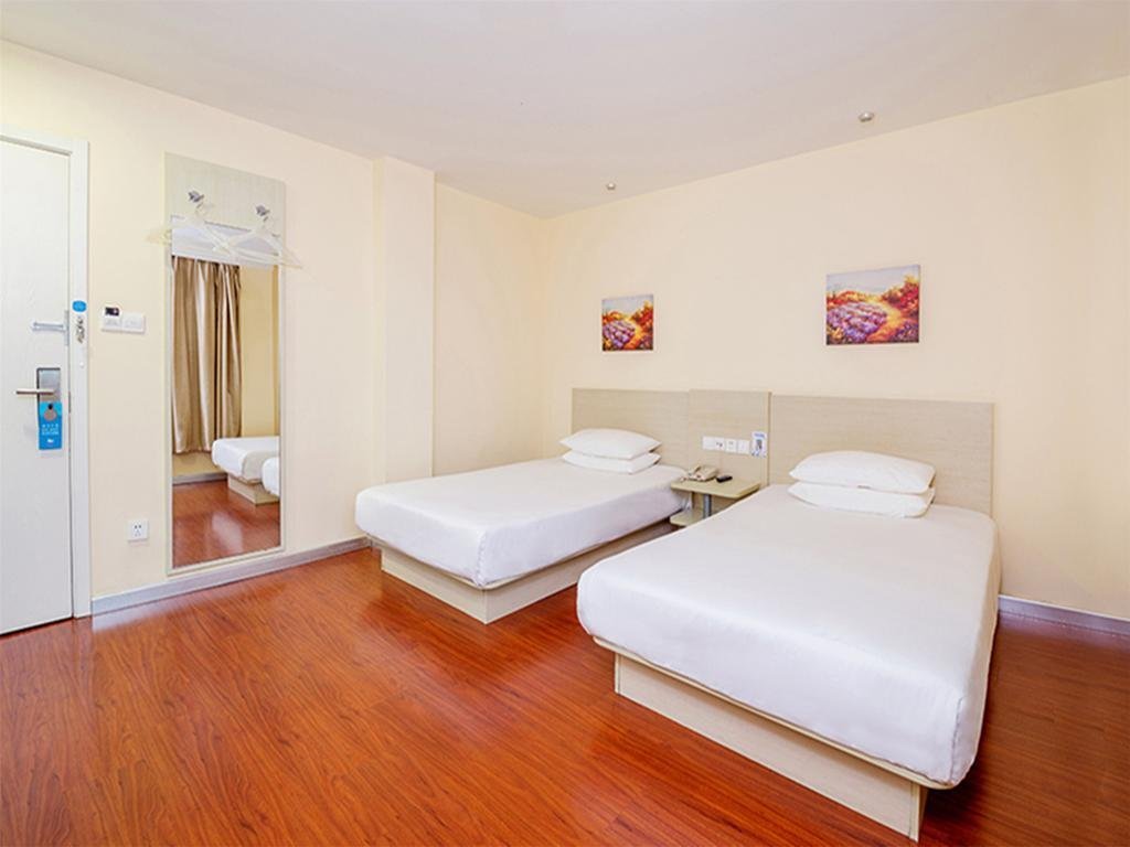 Шэньчжэнь: Hanting Hotel Shenzhen Nanshan Chuangye Road