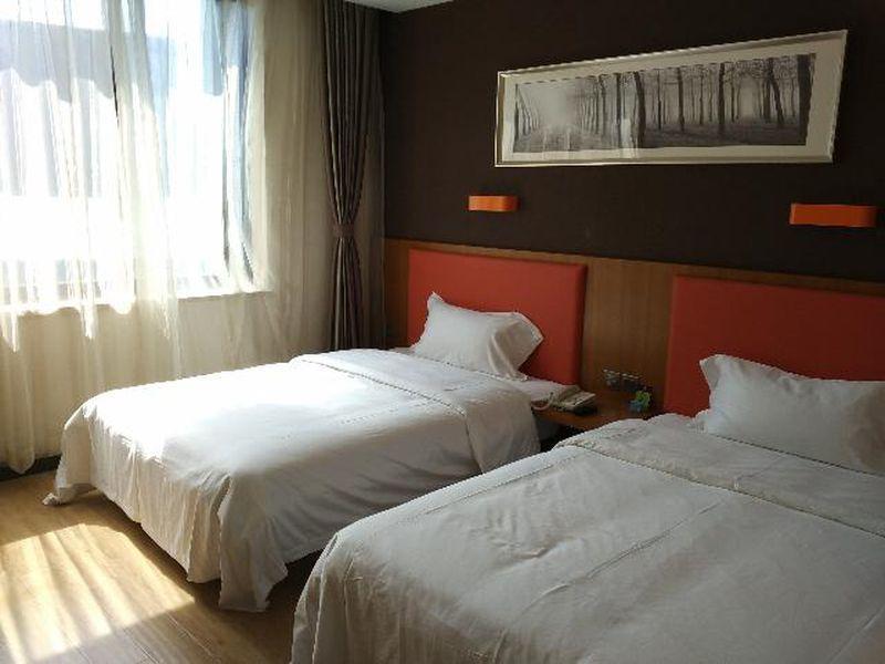 Циньхуандао: 7 Days Premium Qinghuangdao Train Station Yingbin Road