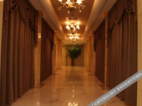 Баодин: Yaoyun Hotel