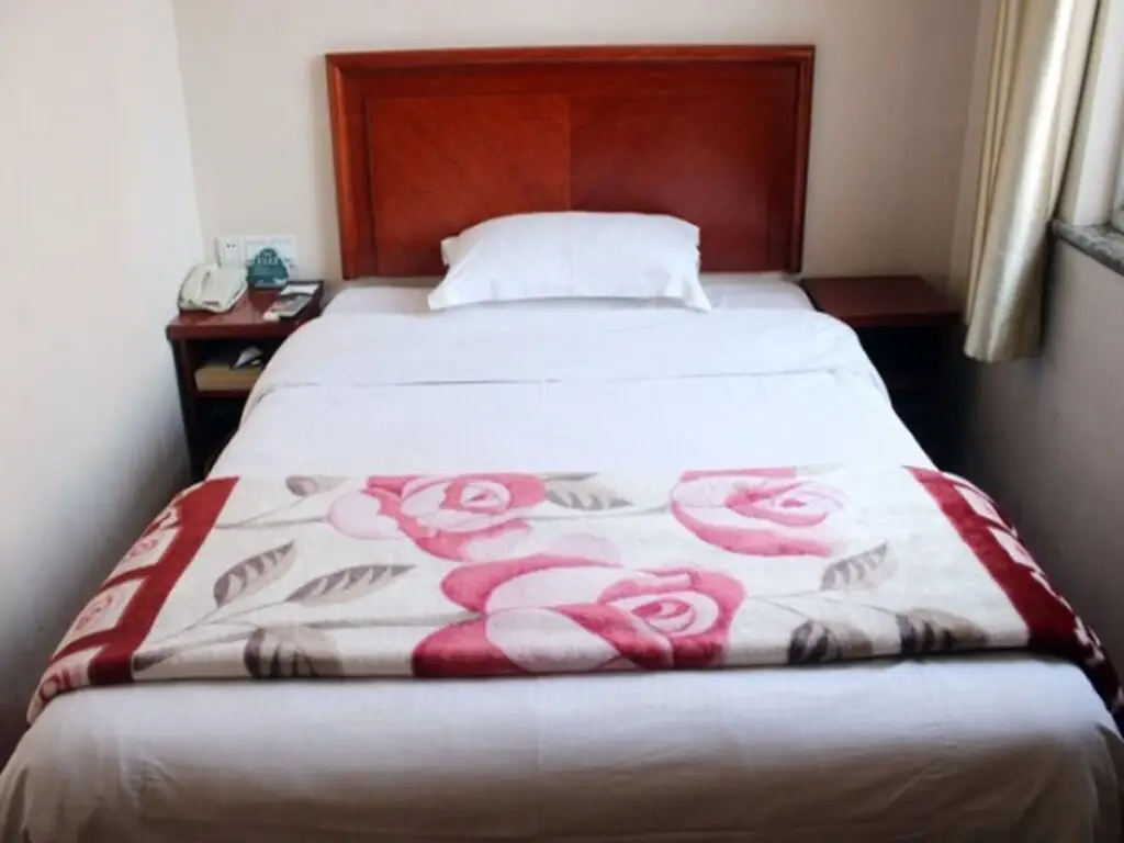 Шэньян: GreenTree Inn (shenyang shenglinanjie)