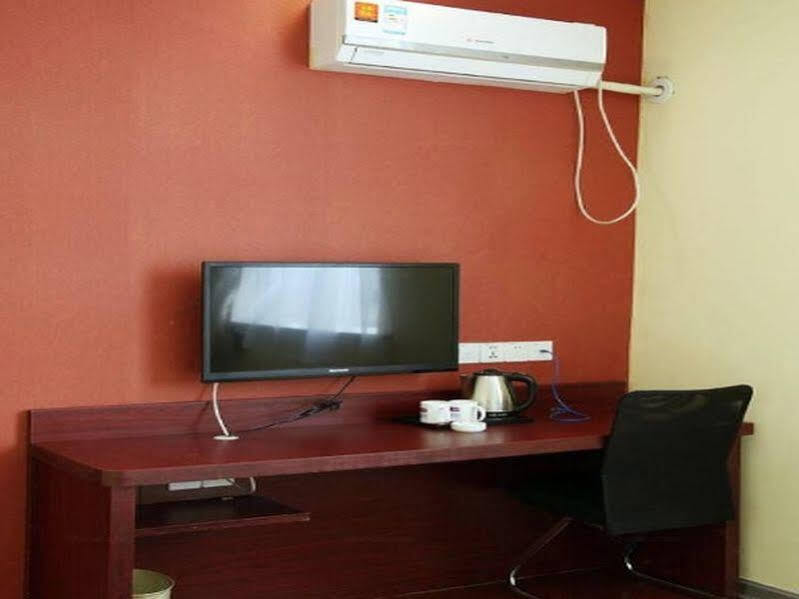 Уси: Hanting Hotel Wuxi Lingshan Area Branch