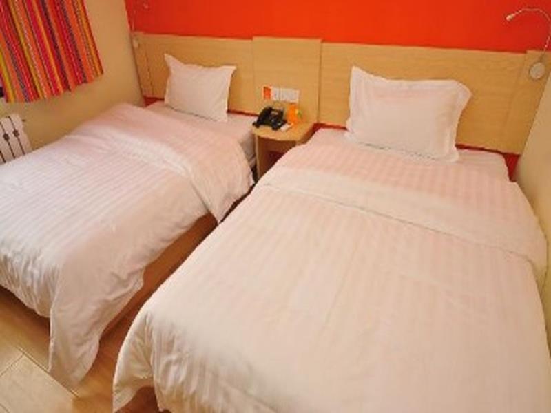 Хучжоу: 7 Days Inn Huzhou Nanxun Guzhen Branch