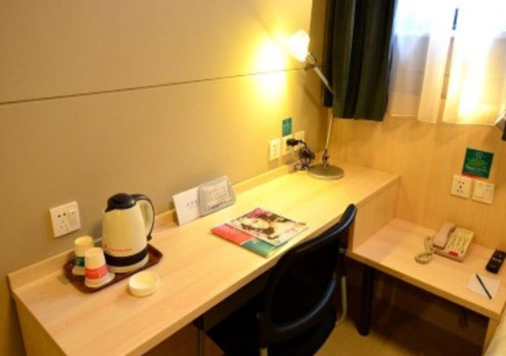 Ухань: Jinjiang Inn Wuhan Zhonghua Road HuangheLou Branch