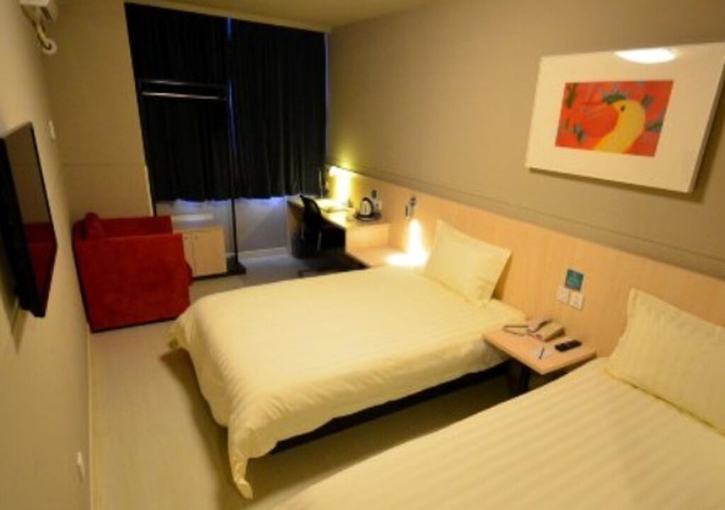 Ухань: Jinjiang Inn Wuhan Zhonghua Road HuangheLou Branch