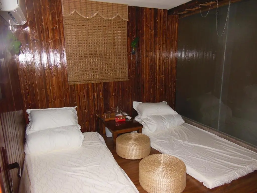 Цюаньчжоу: Quanzhou Lixing Inn (West Street Kaiyuan Temple Store)