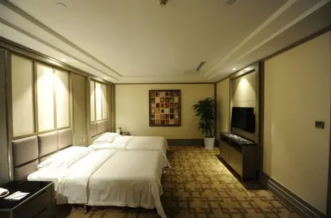 Header Hot Spring Hotel — фото 1