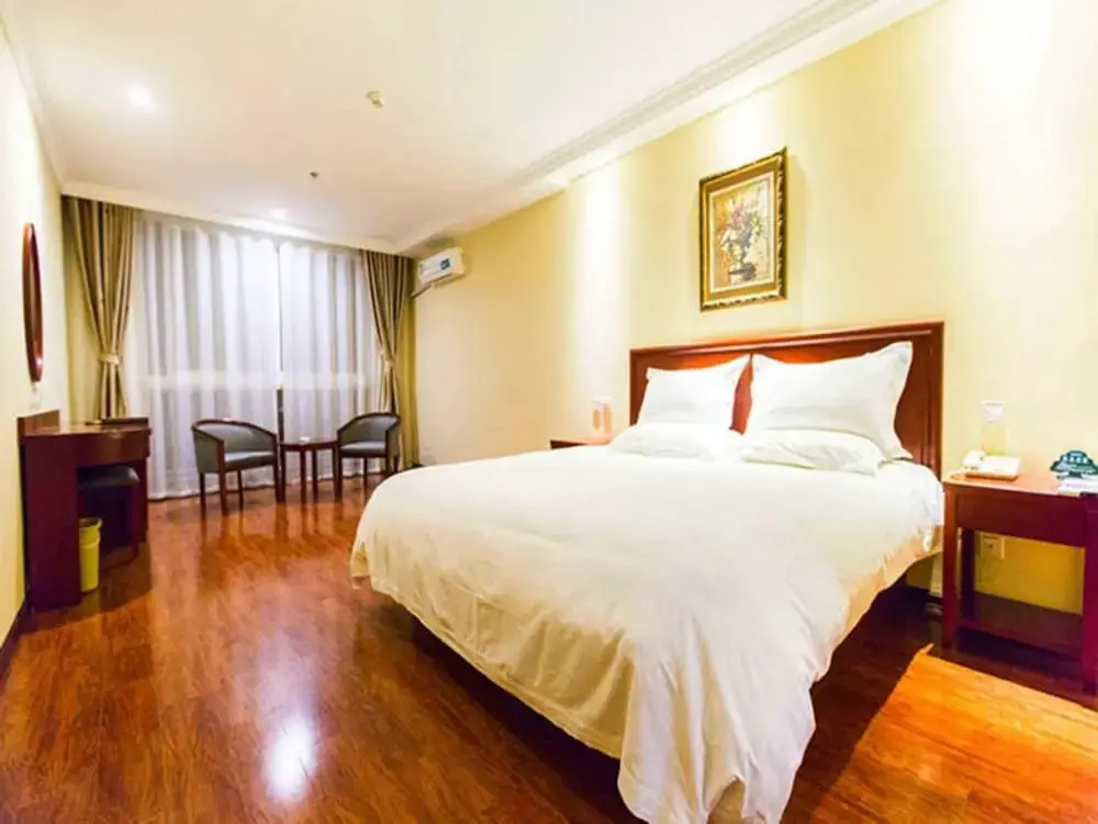 Сюйчжоу: GreenTree Inn Xuzhou High Speed Railway Zhangqian Square Business Hotel