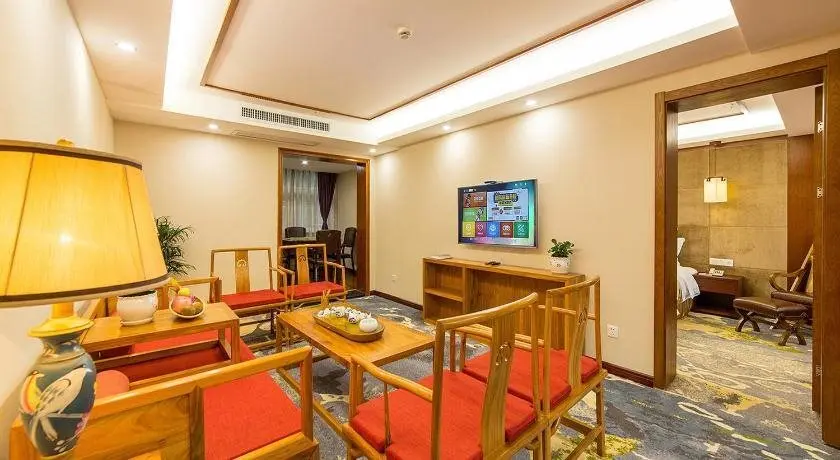 Лицзян: River Side Resort Hotel