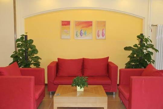 Цзинань: Home Inn Jinan Gaoxin District Qilu Software Park Xinluo Street