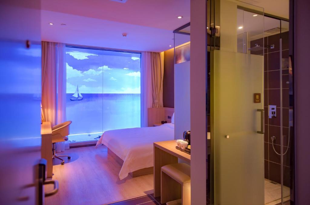 Чжэнчжоу: IU Hotel Zhengzhou Lvcheng Square Subway Station Branch