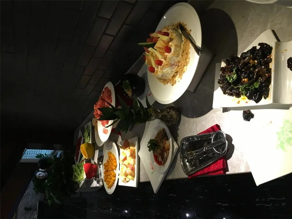 Иу: Chonpines Hotel·Yiwu International Trade City