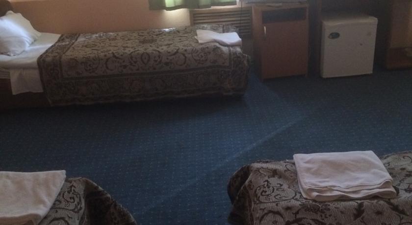 Москва: Hotel Lefortovsky Rynok Merkado