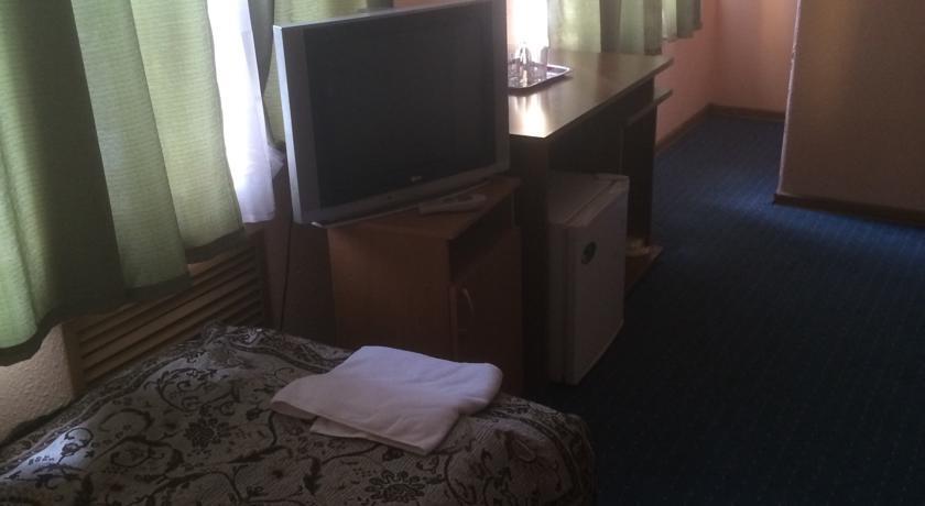 Москва: Hotel Lefortovsky Rynok Merkado